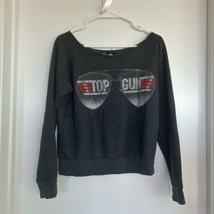 Top Gun off shoulder sweater size S